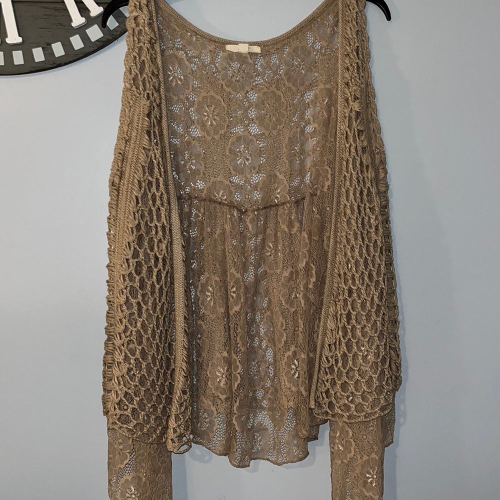 Easel macrame and lace sleeveless vest cardigan size large